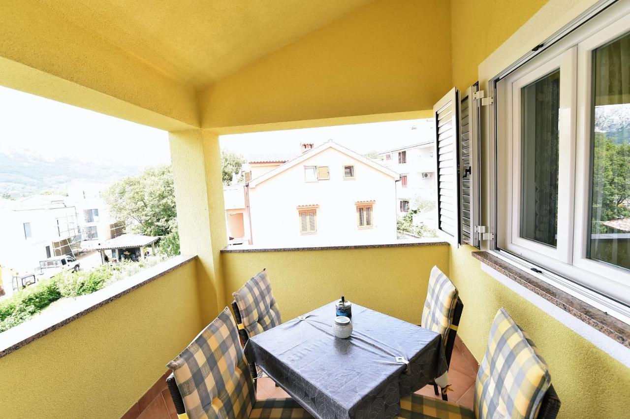Apartments Luni Baška Eksteriør bilde